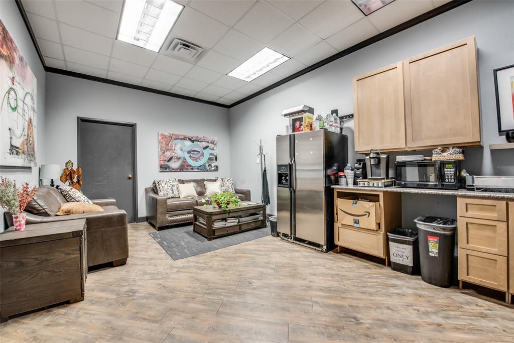 Eagle Park West - Commercial Sale