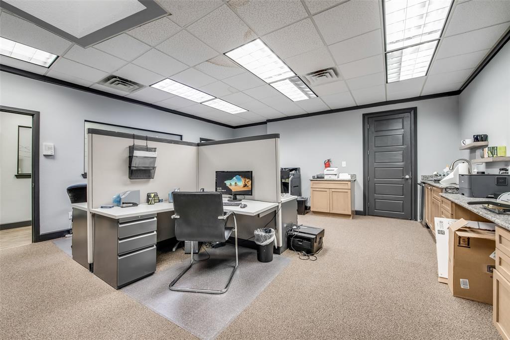 Eagle Park West - Commercial Sale