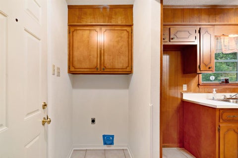 Tiny photo for 210 31st Street SW, Paris, TX 75460 (MLS # 21396470)