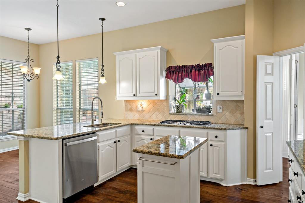 The Hills At Prestonwood III - Residential