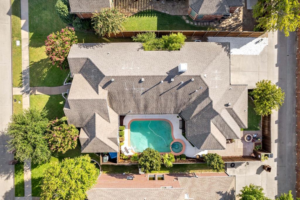 The Hills At Prestonwood III - Residential