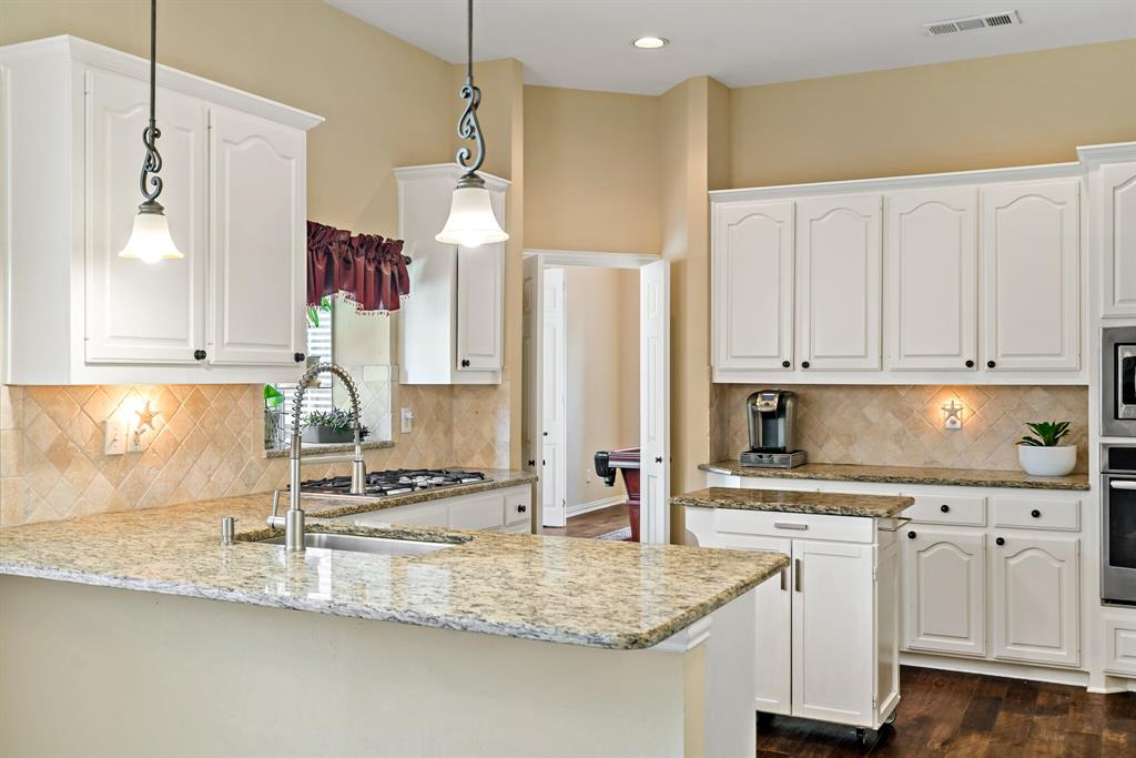 The Hills At Prestonwood III - Residential