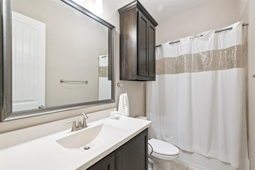 Viridian Village 1c 2 - Residential