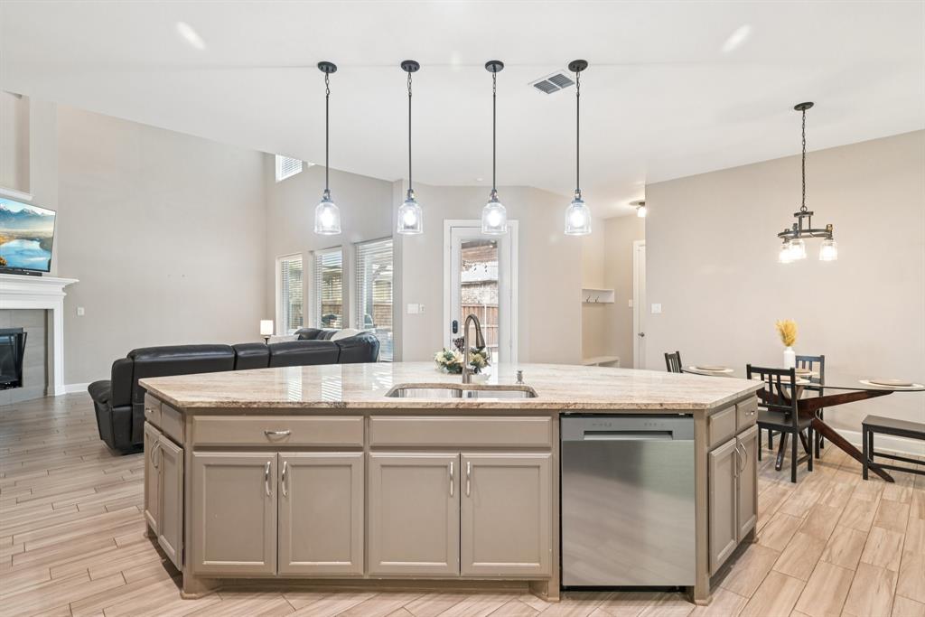 Viridian Village 1c 2 - Residential