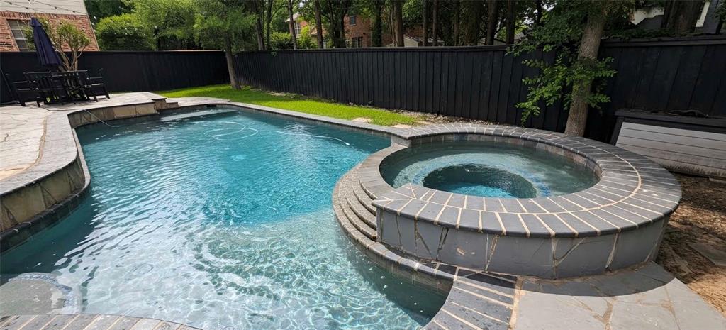 Woodlands At Hidden Lakes The - Residential