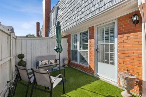 1131 Roaring Springs Road Fort Worth TX 76114