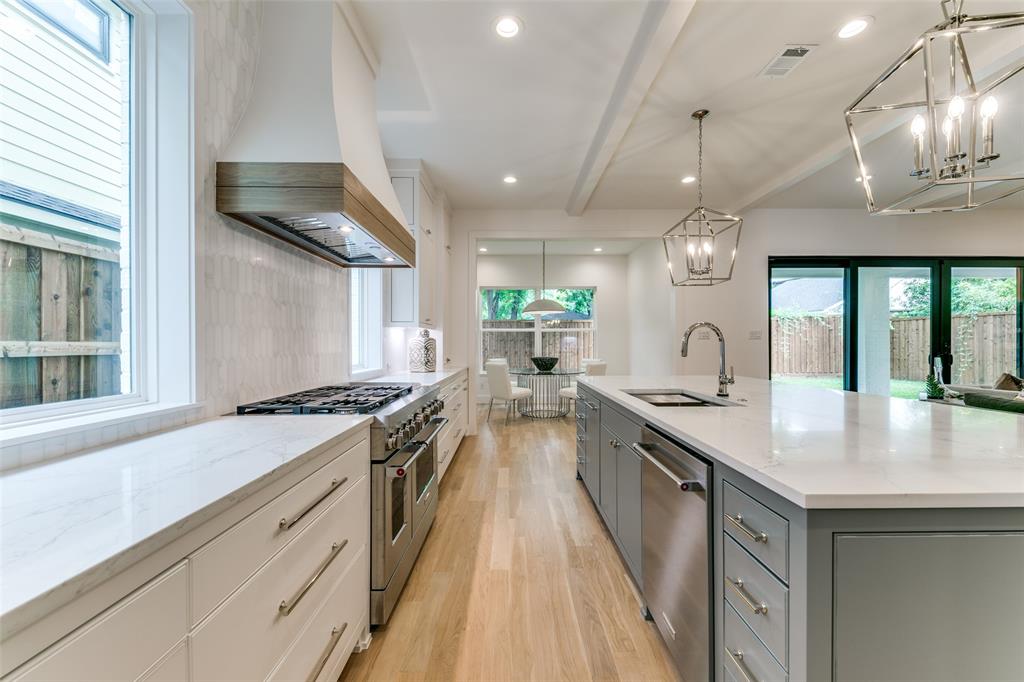 Bob-O-Links Downs - Residential