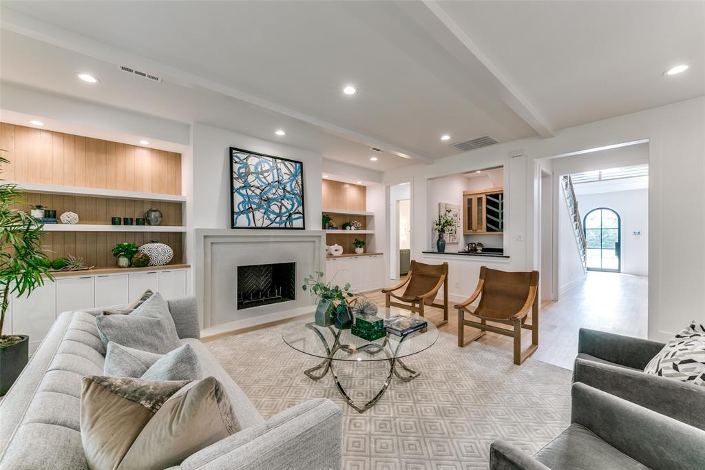 Bob-O-Links Downs - Residential