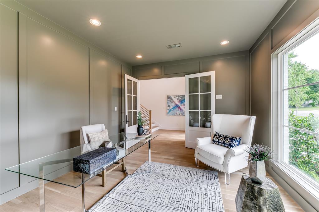 Bob-O-Links Downs - Residential