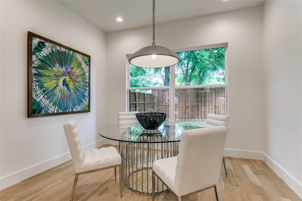 Bob-O-Links Downs - Residential