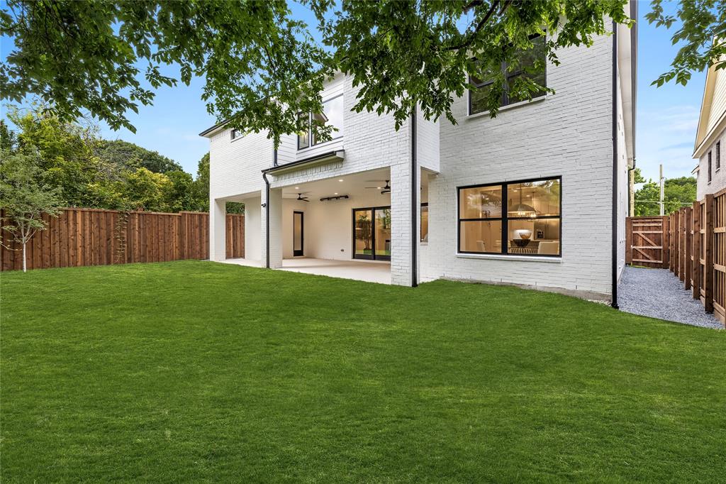 Bob-O-Links Downs - Residential