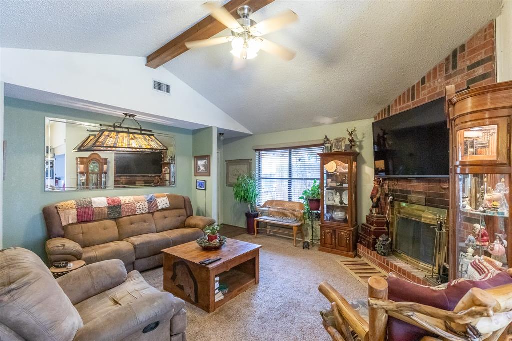 6 Buttercup Drive