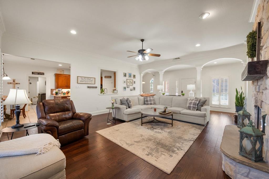 1651 Pepper Tree Lane