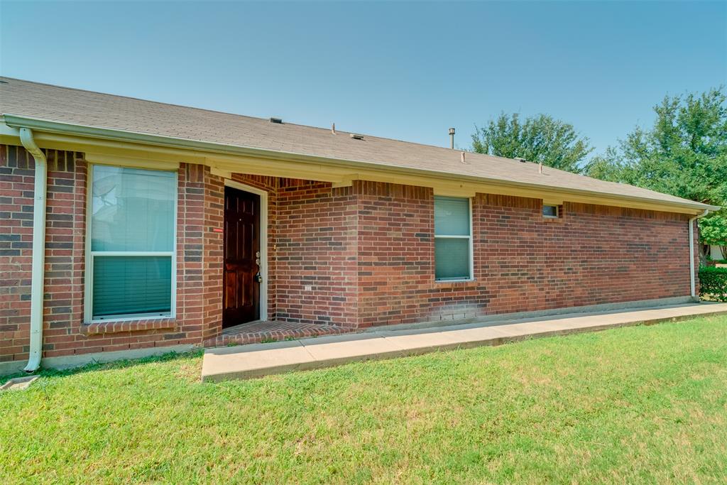 Villages Of Woodland Spgs W - Residential Lease