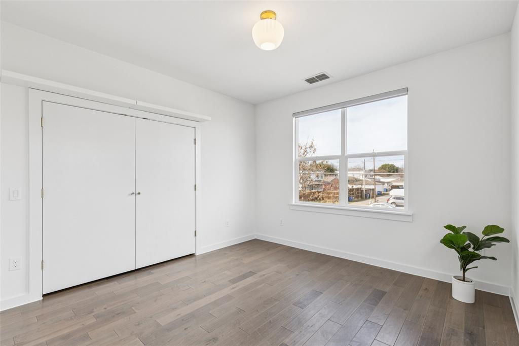 Grove at Lovers Lane 1 Add - Residential