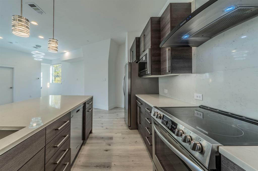 Zang S Crystal Hill - Residential Lease