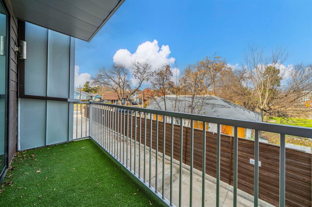 Zang S Crystal Hill - Residential Lease