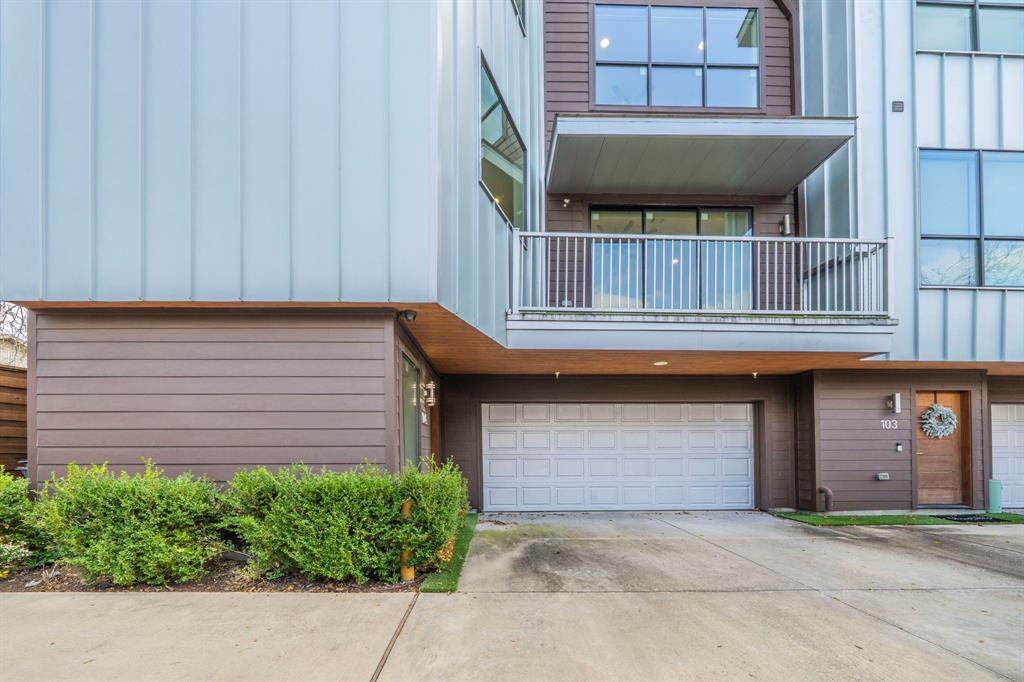 Zang S Crystal Hill - Residential Lease