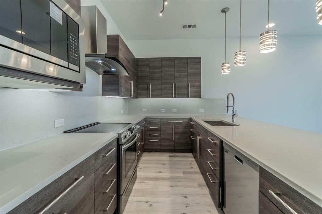 Zang S Crystal Hill - Residential Lease