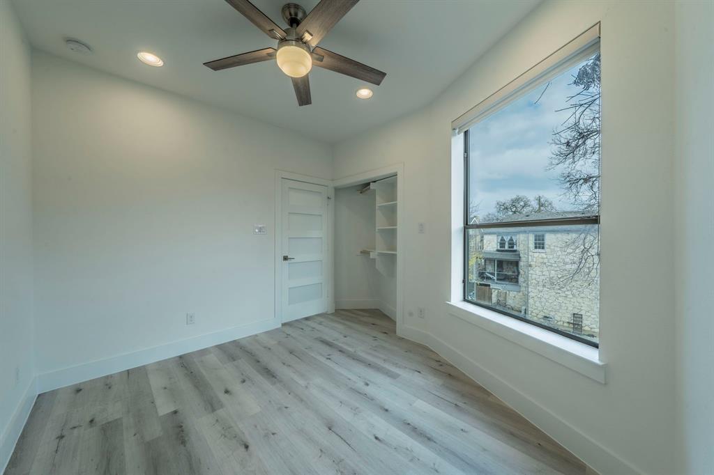 Zang S Crystal Hill - Residential Lease