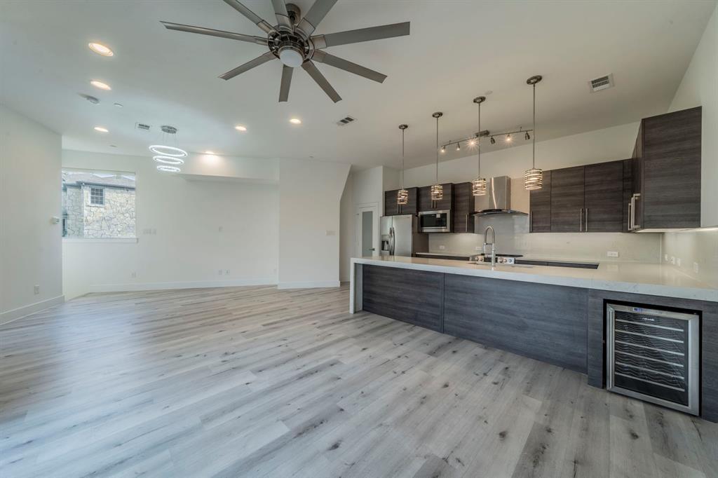 Zang S Crystal Hill - Residential Lease