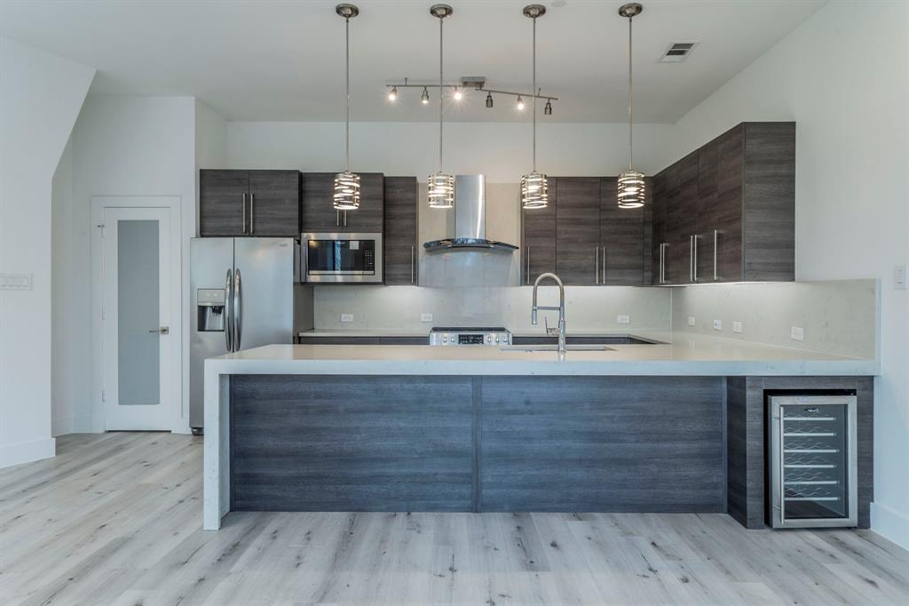 Zang S Crystal Hill - Residential Lease