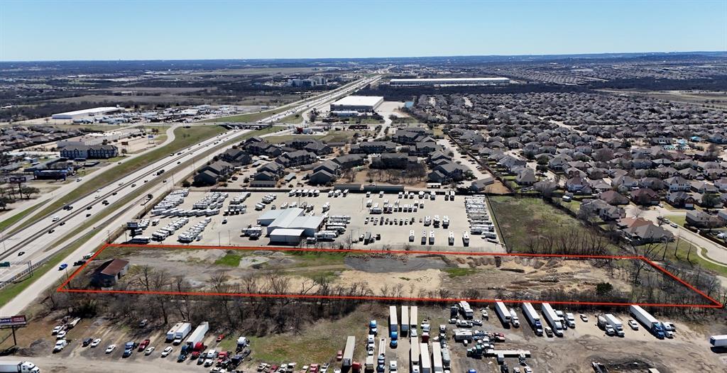10350 South Freeway