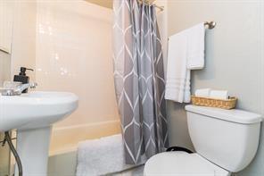 Munger Place - Residential Income