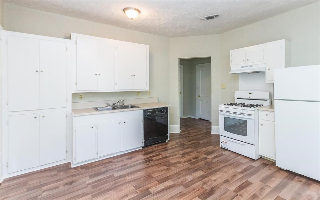 Munger Place - Residential Income