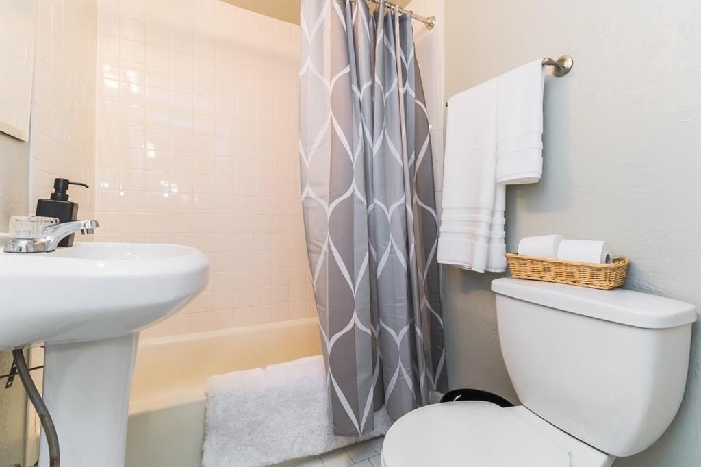 Munger Place - Residential Income