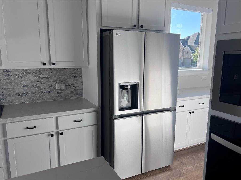 Justin Crossing Add - Residential Lease