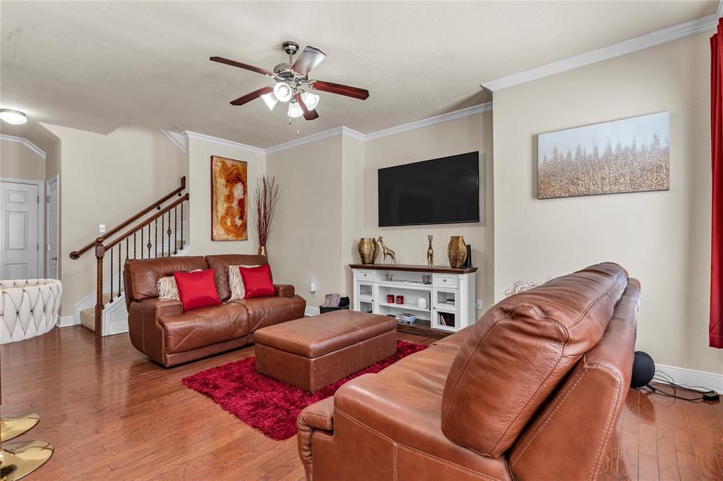 5035 Barcelona Trail