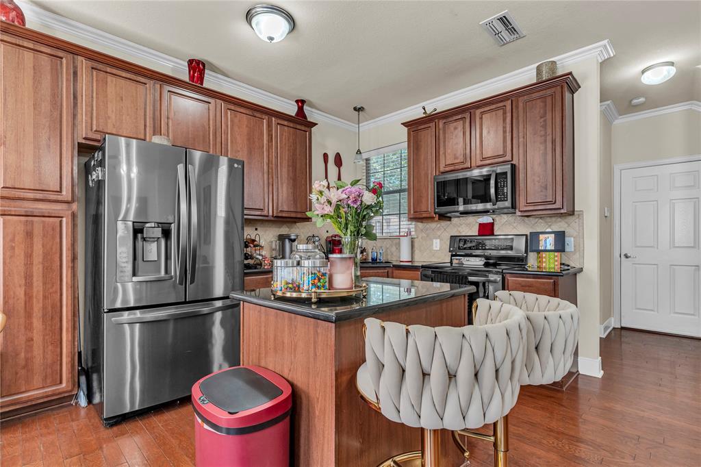 5035 Barcelona Trail