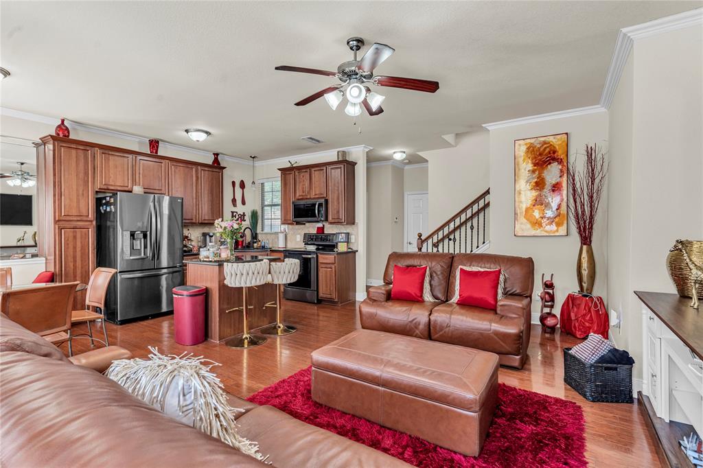 5035 Barcelona Trail
