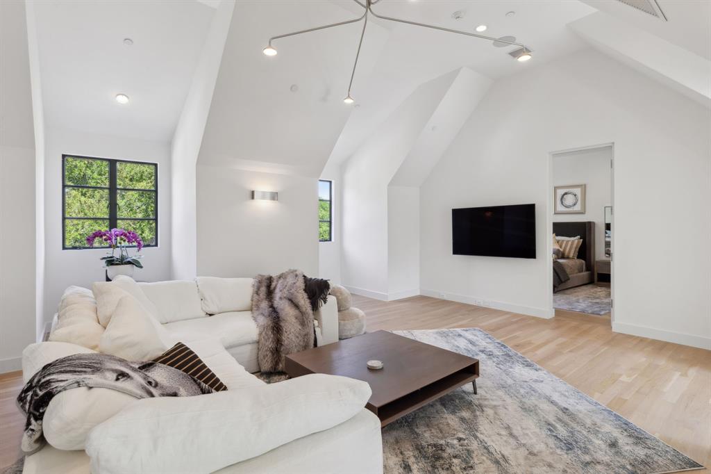 Sunnybrook Estates - Residential