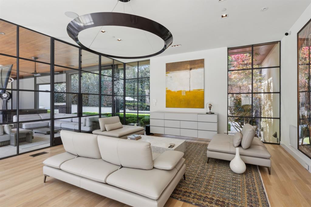 Sunnybrook Estates - Residential