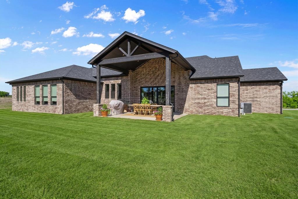 8011 Brownie Luker Boulevard