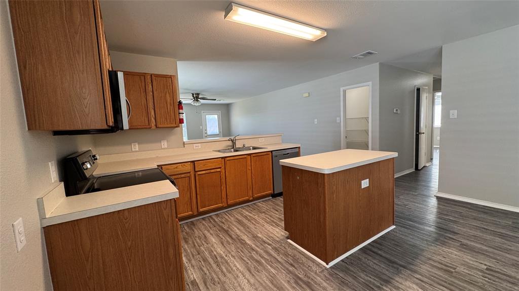 Oak Hollow Estates 01 - Residential Lease