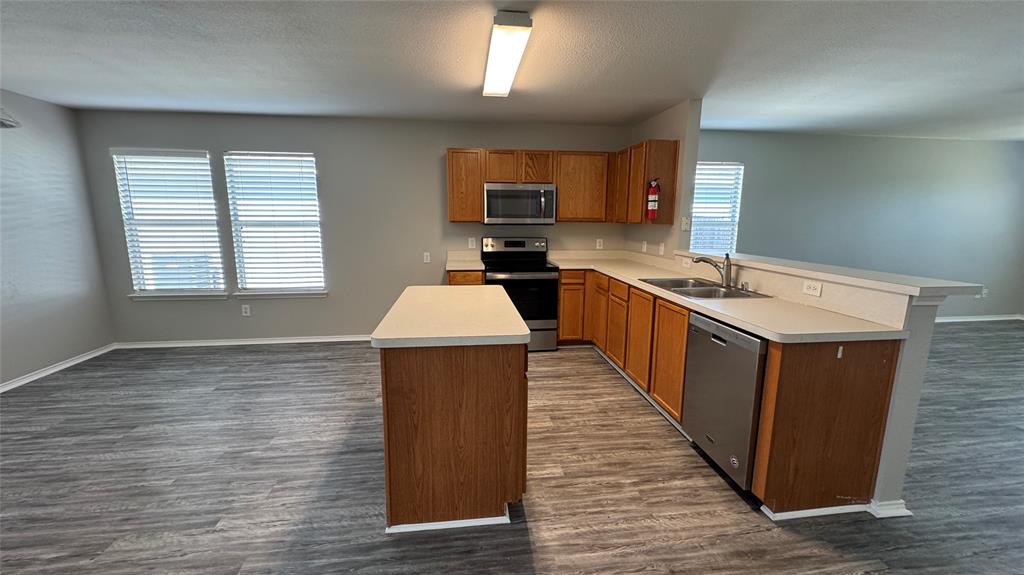 Oak Hollow Estates 01 - Residential Lease