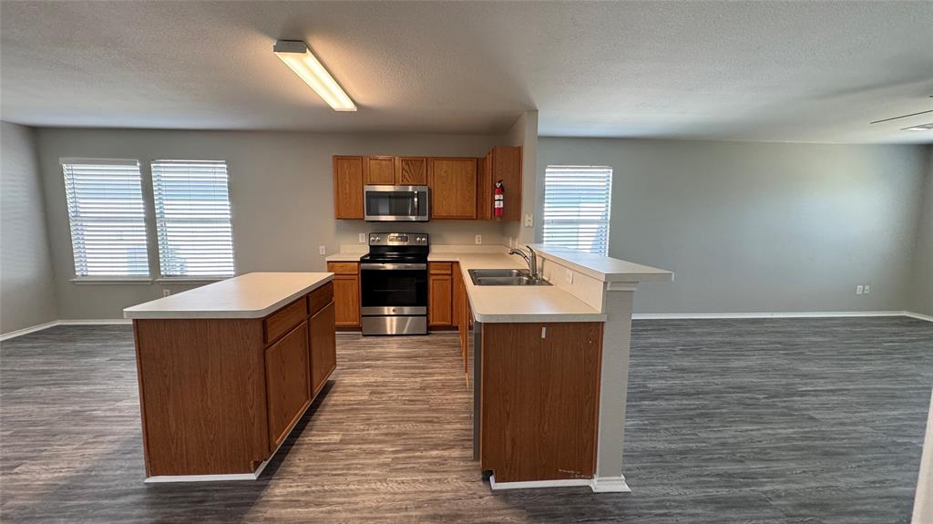 Oak Hollow Estates 01 - Residential Lease