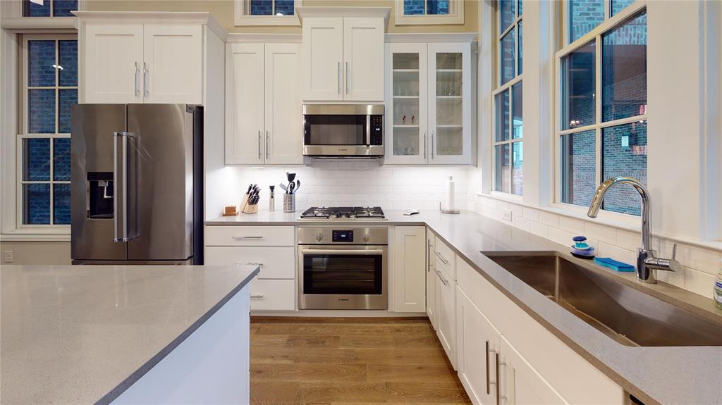 Addison Grove - Residential