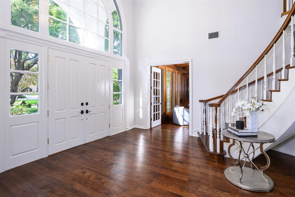 5312 Bent Tree Drive