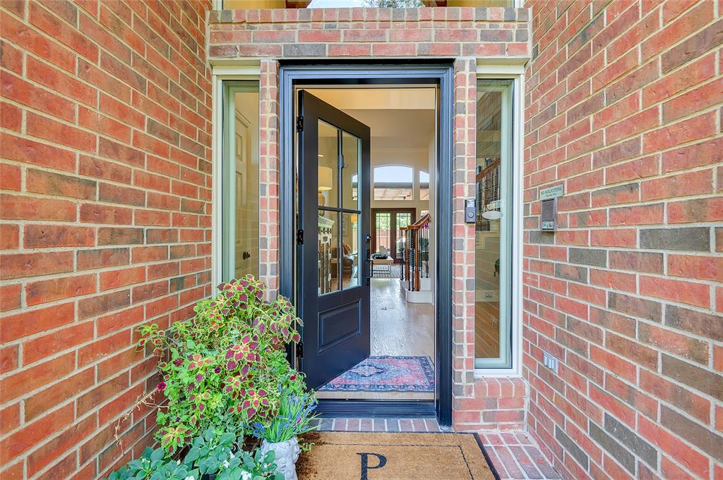 212 Pecan Hollow Drive