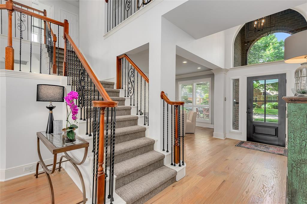 212 Pecan Hollow Drive