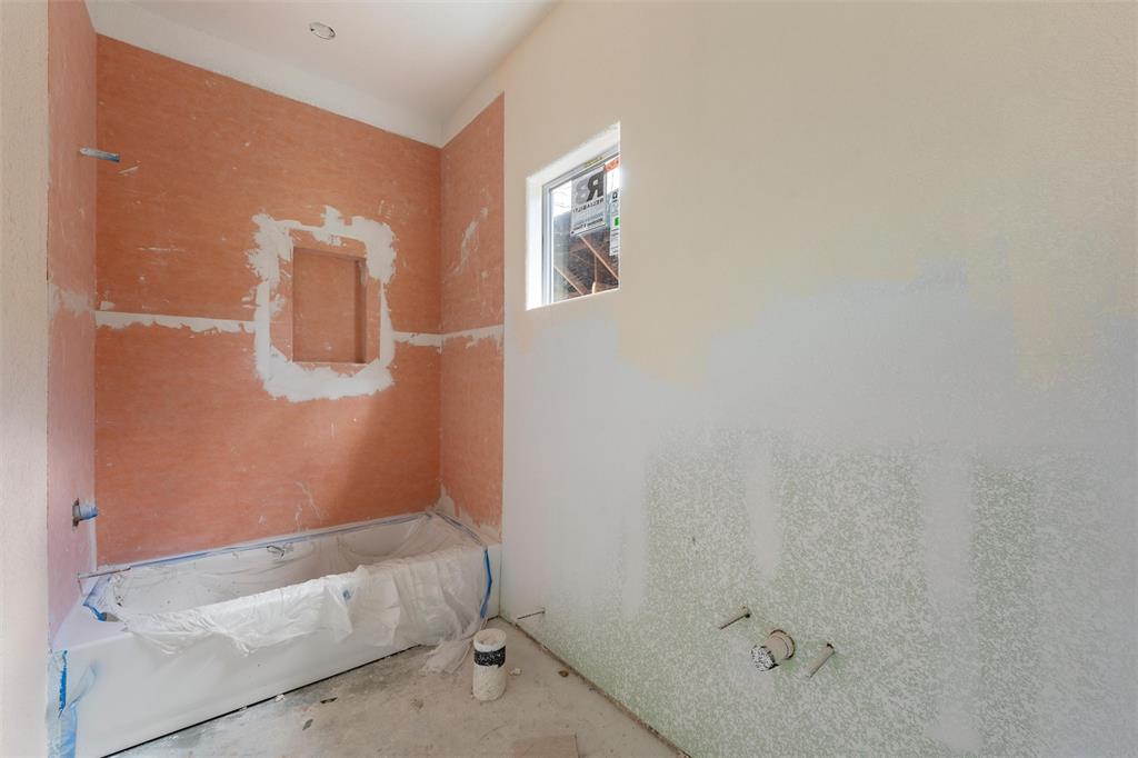 Alamo Gardens 2 - Residential