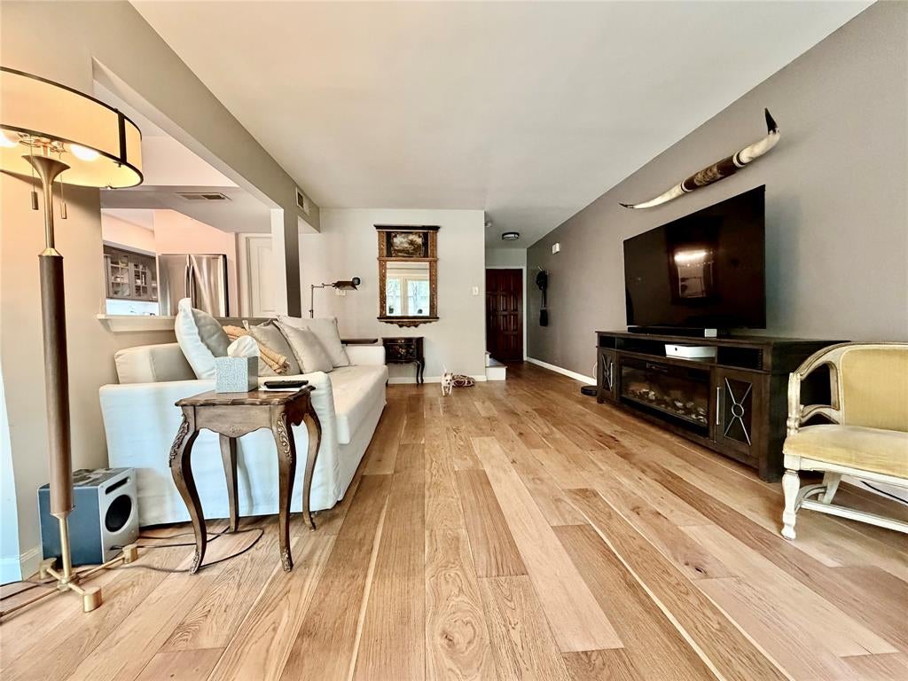 1201 Portales Lane Bldg L