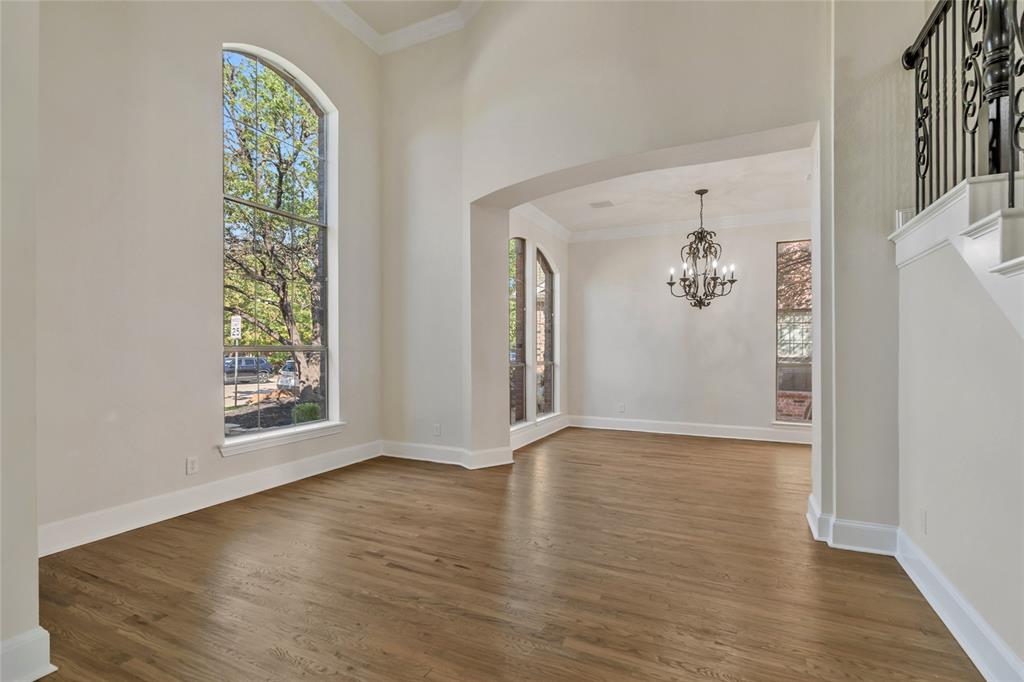 2246 Magic Mantle Drive
