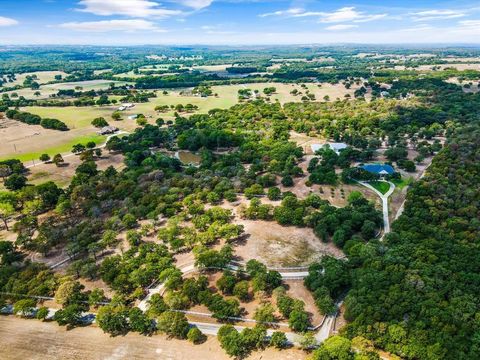 2080 County Road 2445 Decatur TX 76234
