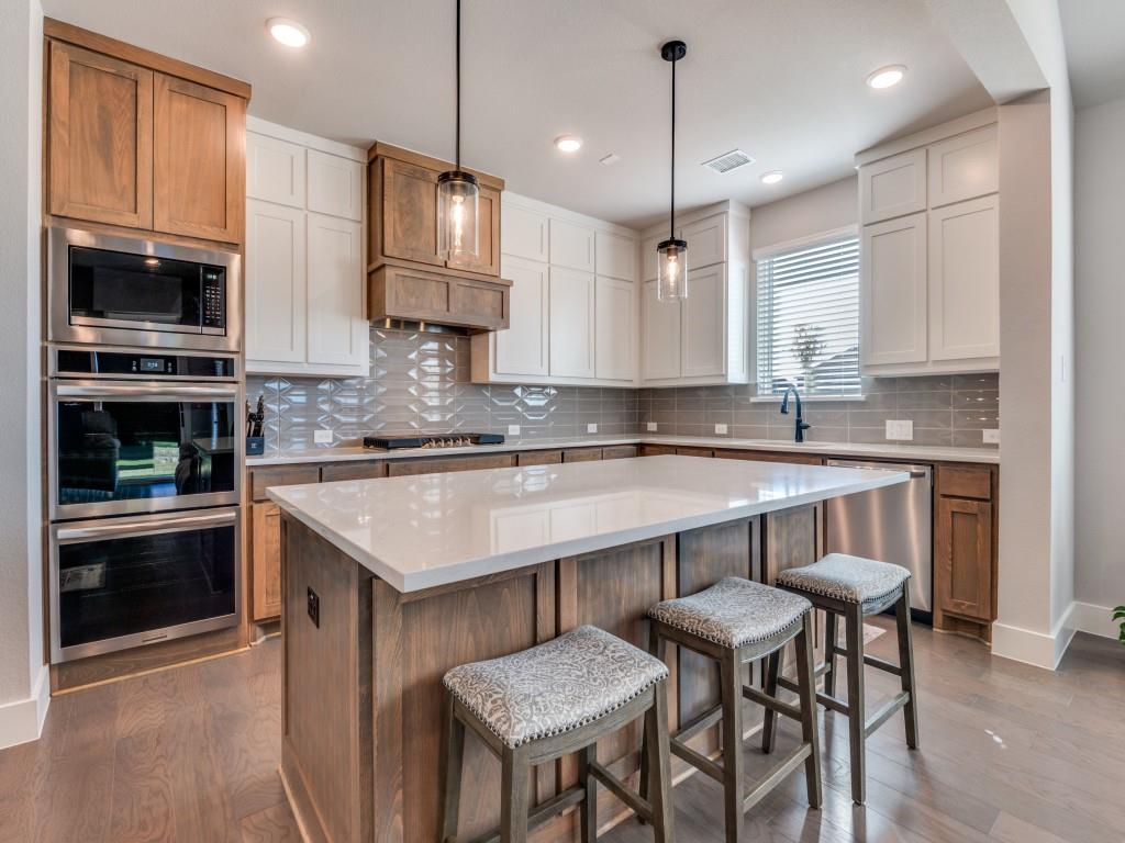 Oaks North Grove Ph I - Residential