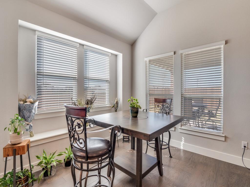 Oaks North Grove Ph I - Residential